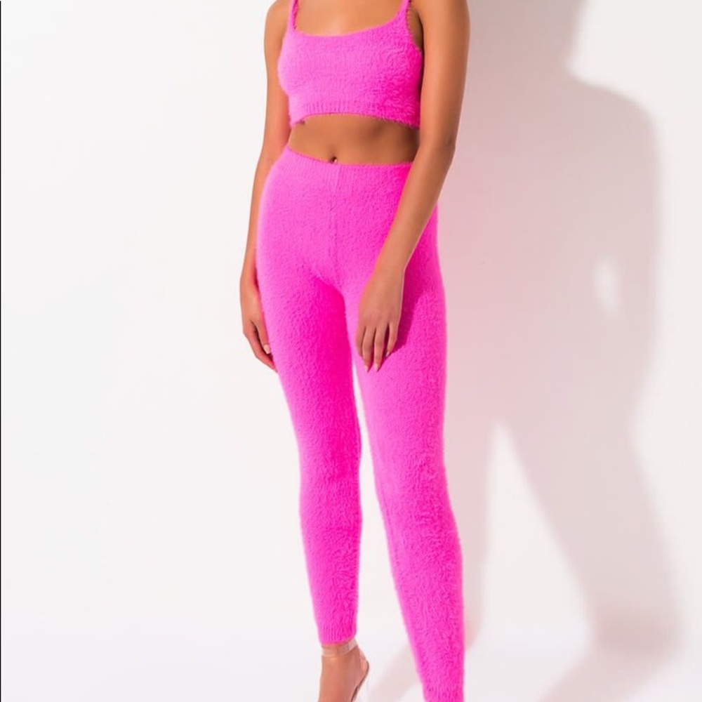 Akira hot pink fuzzy leggings and cropped top